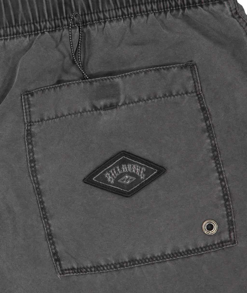 Billabong ALL DAY OVD LB in Washed Black
