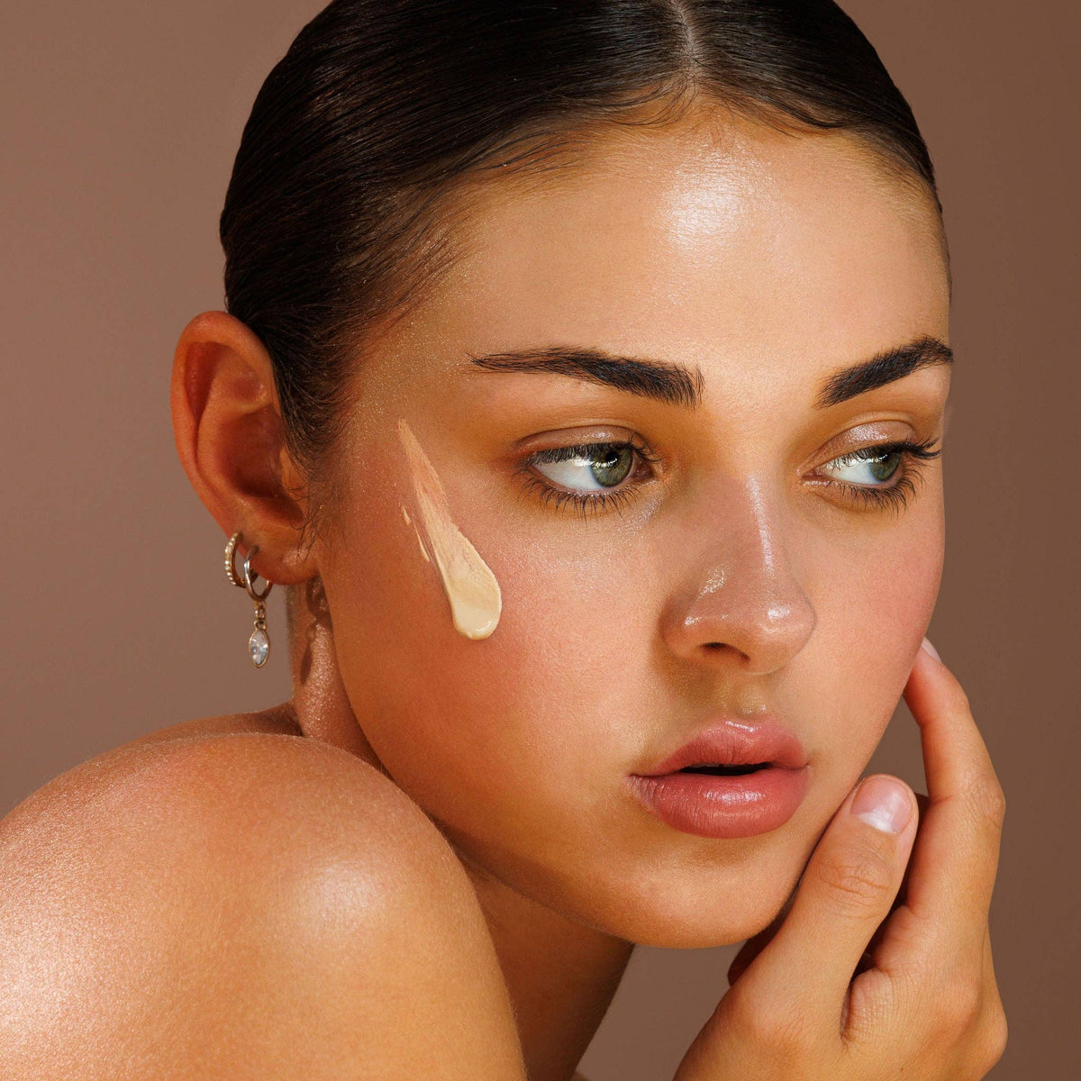 Avocado Zinc Spf 50 Natural Tinted Moisturiser in Light