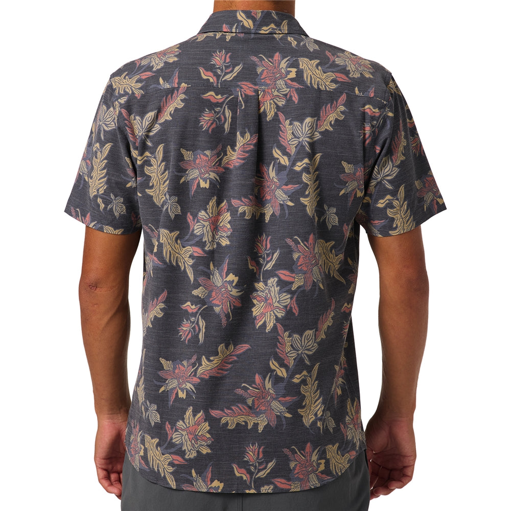 O'Neill Upf Slub Standard Ss Woven Shirt in BLK BLACK