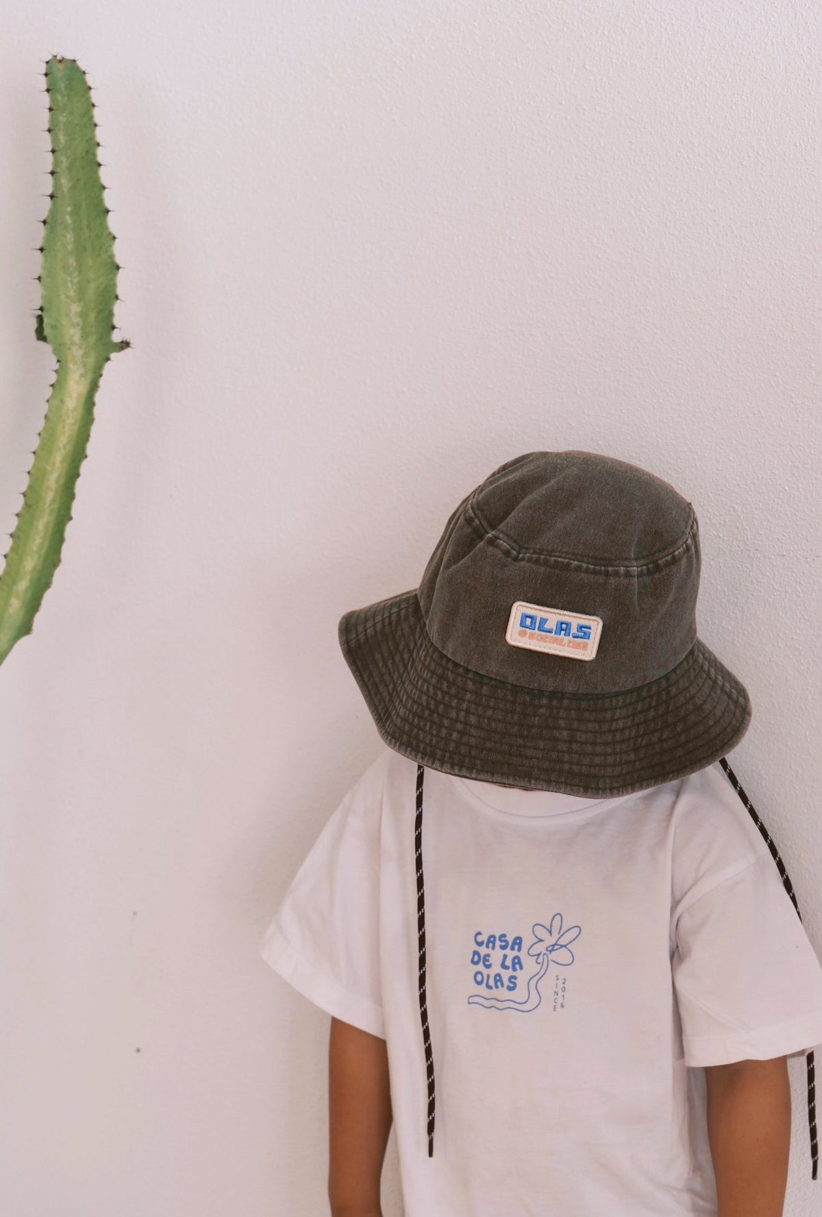 Olas Supply Co SOCIAL CLUB MINI BUCKET HAT - BROWN in Single