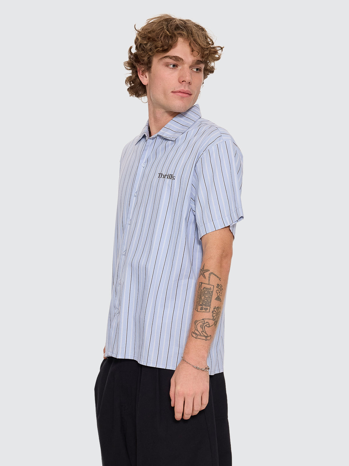 Thrills Co Flowers Of Tomorrow Cropped Short Sleeve Shirt - Placid Blue in Placid Blue