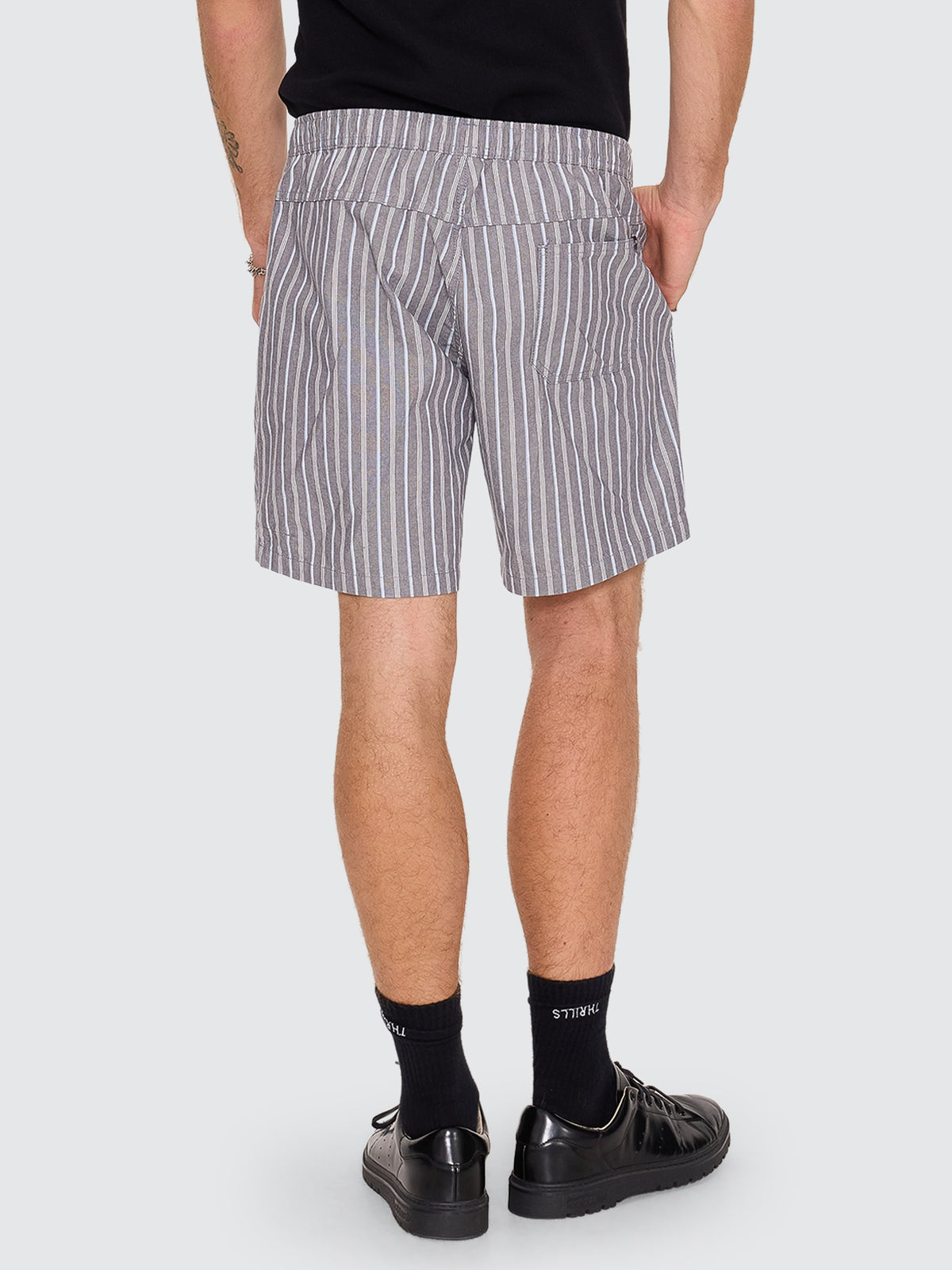Thrills Co Flowers Of Tomorrow Stripe Volley - Dark Charcoal in Dark Charcoal