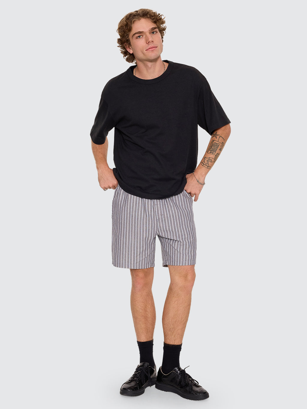 Thrills Co Flowers Of Tomorrow Stripe Volley - Dark Charcoal in Dark Charcoal