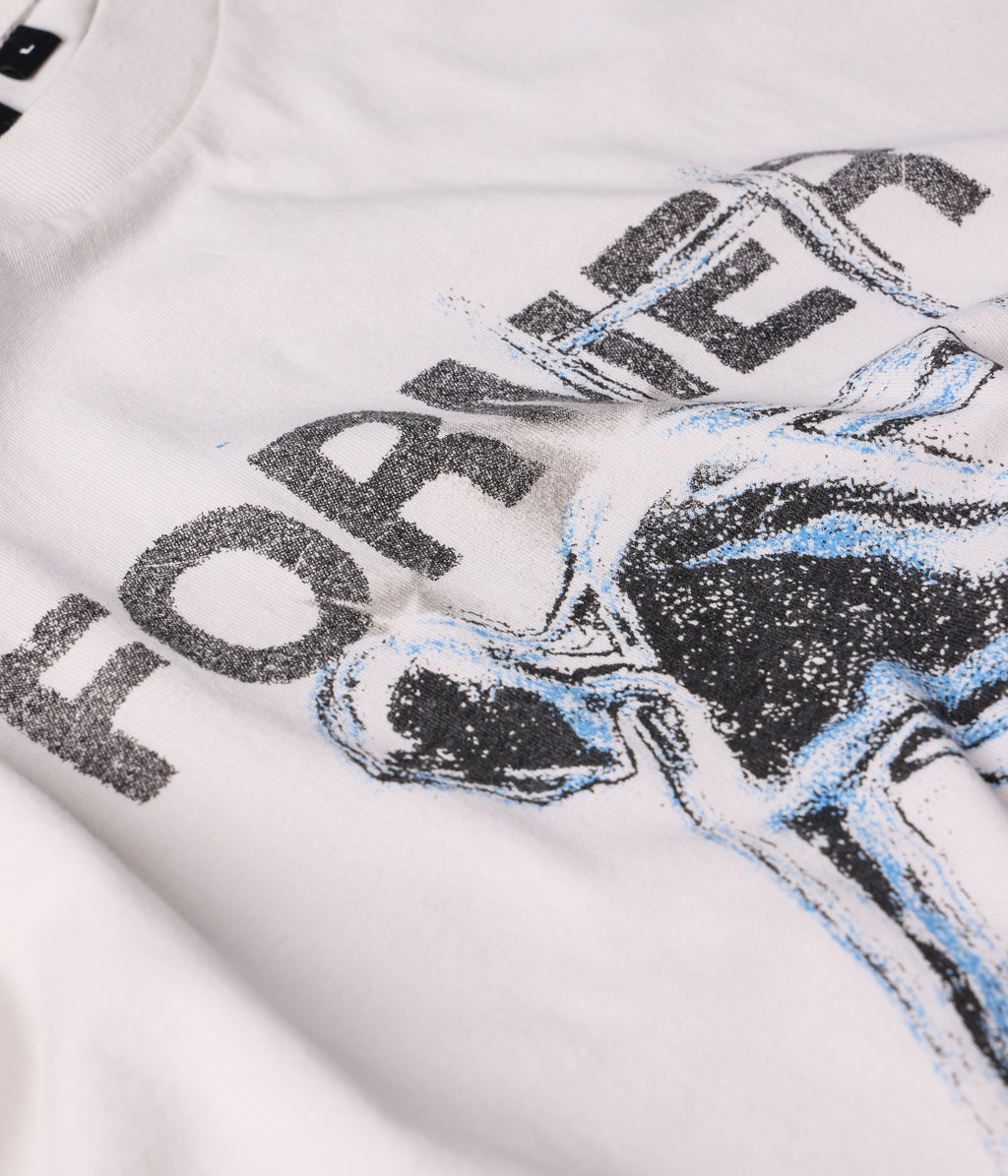 Former Grasp T-Shirt in BONE