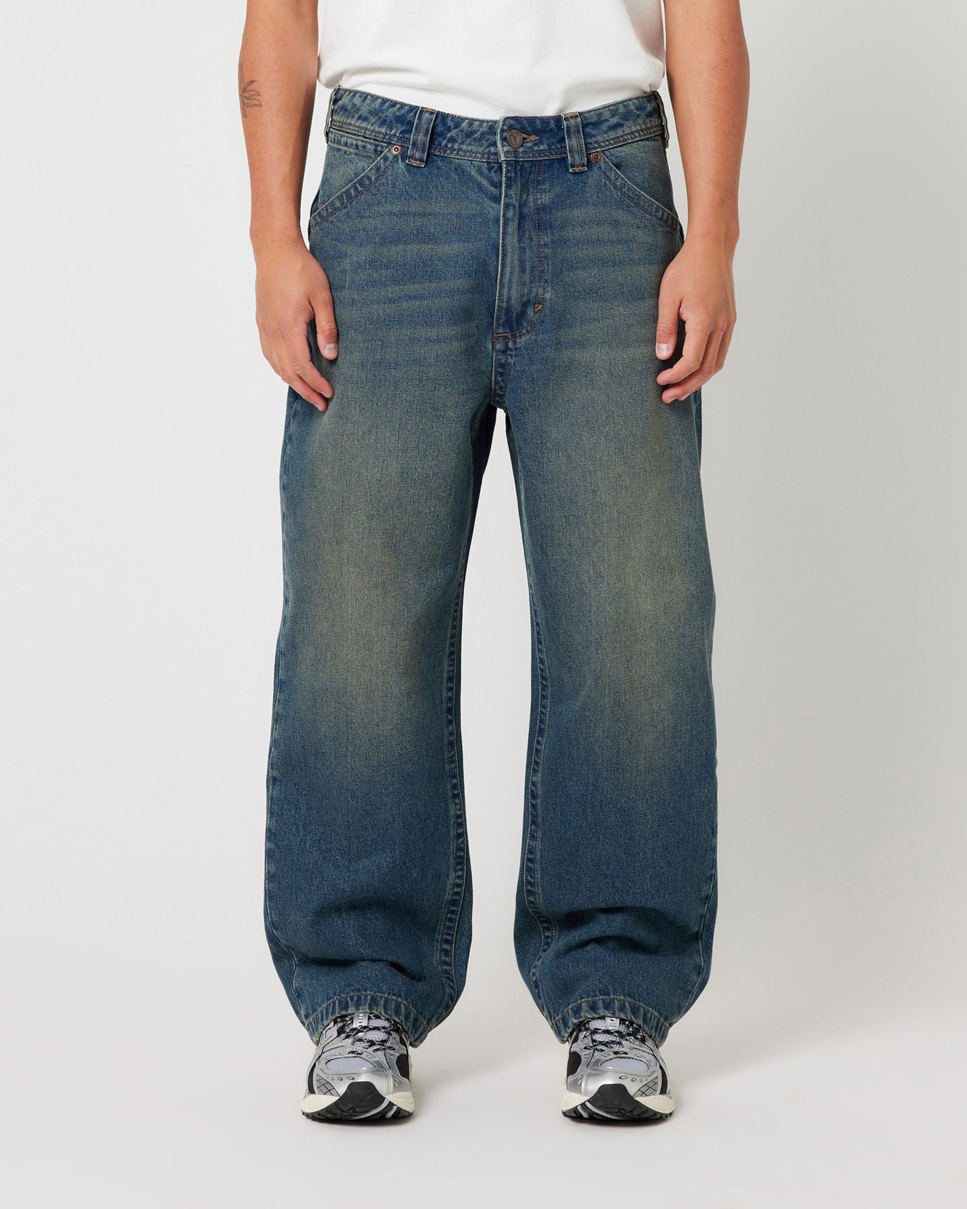 Abrand Jeans Rc A6 Big Baggy Zane Board in DARK VINTAGE INDIGO