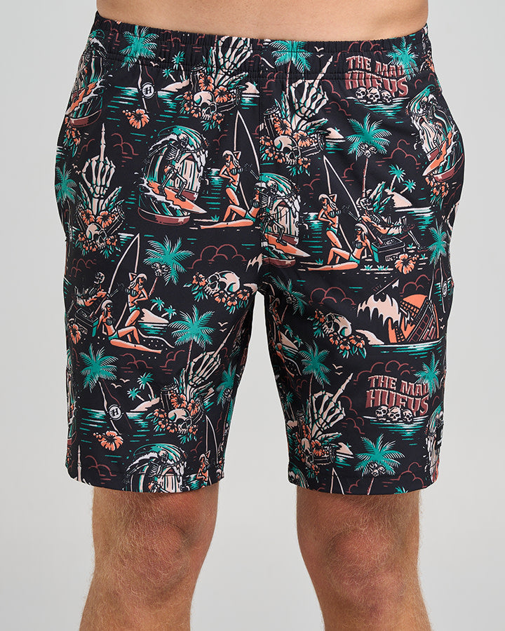 The Mad Hueys She'Ll Be Right | 18" Swim Volley - Black in BLACK