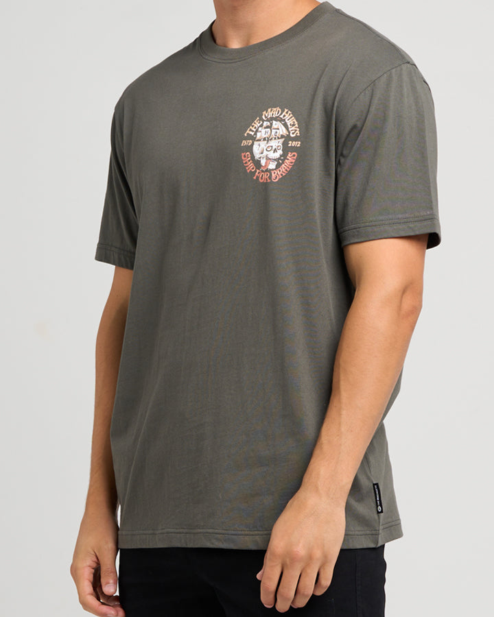 The Mad Hueys Ship For Brains | Ss Tee in CHARCOAL