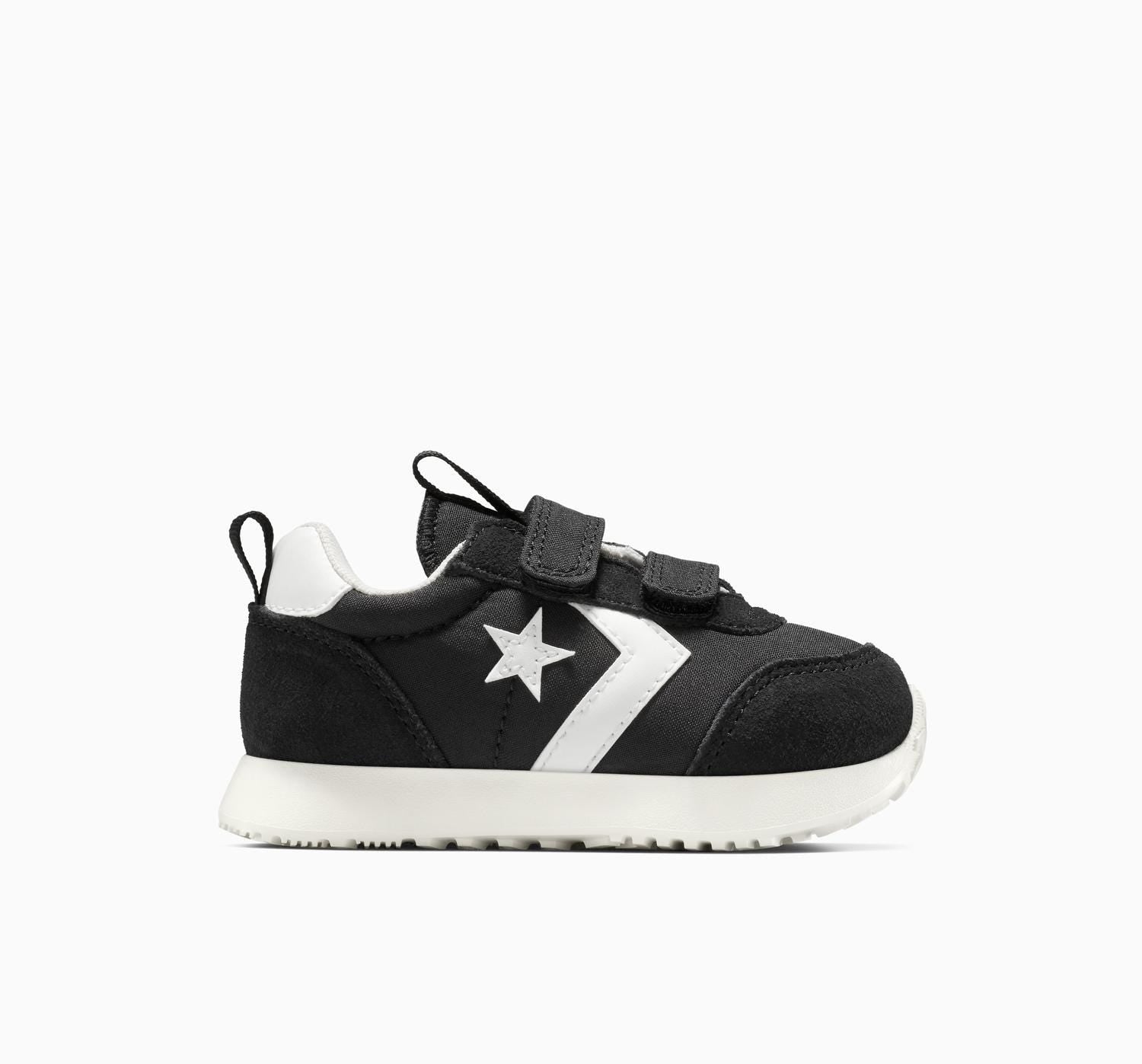 Converse Inf Omega Trainer Low Blk in Black/Vintage White/Egret
