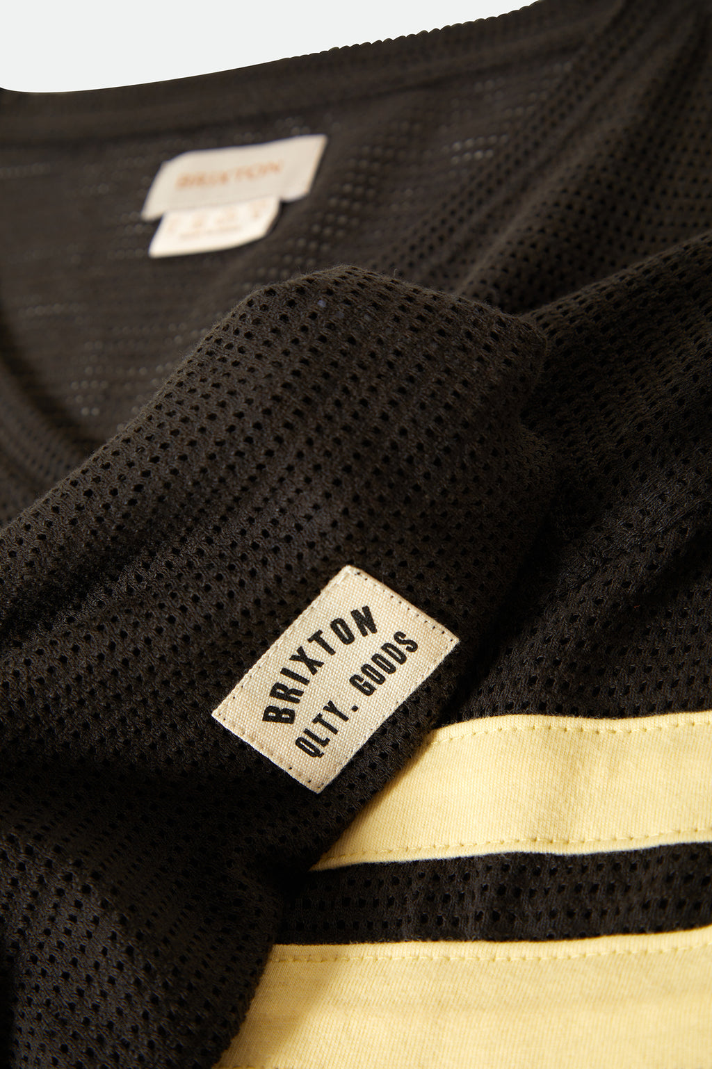 Brixton Varsity Football Mesh Tee in WASHED BLACK