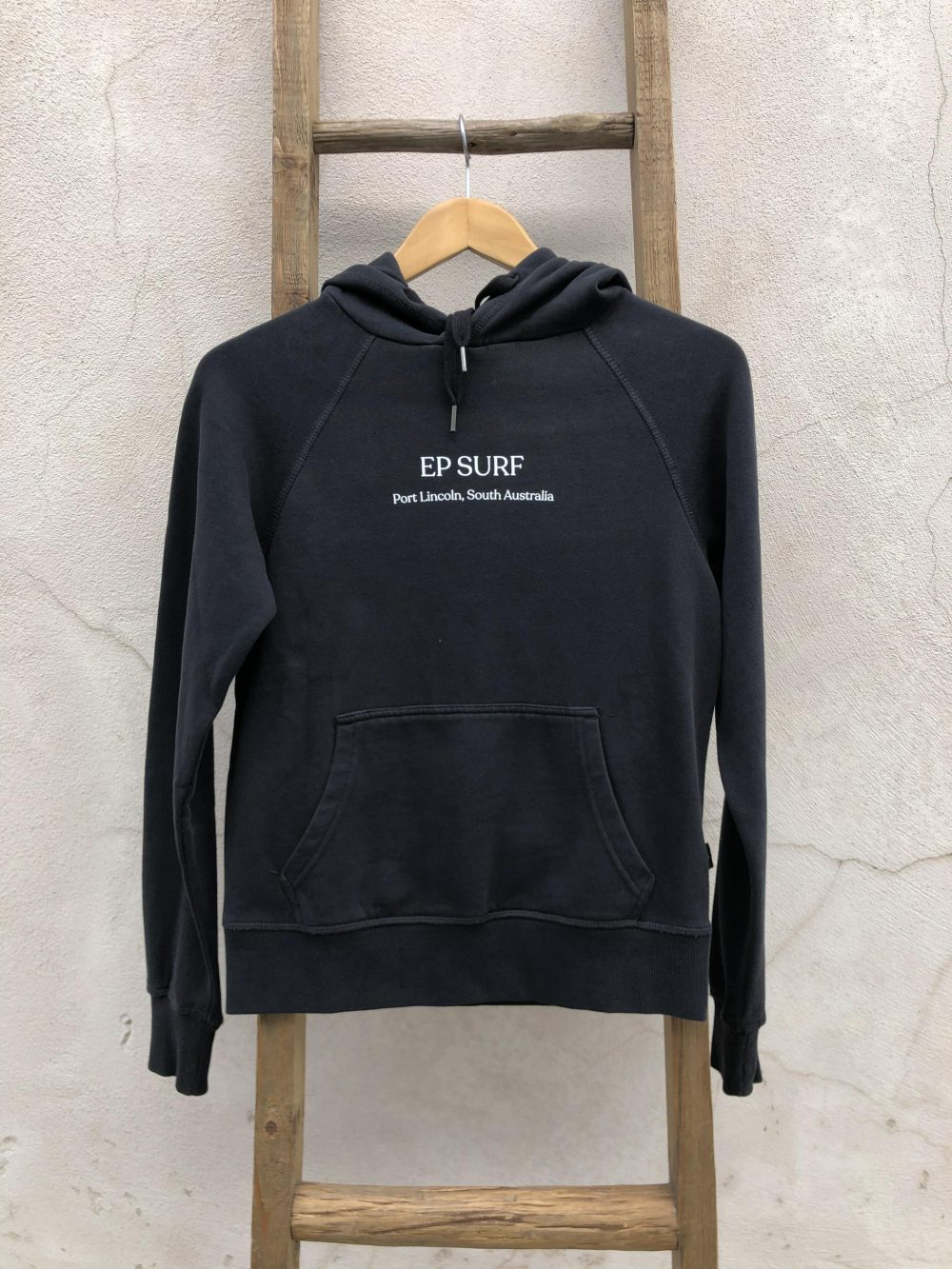 EPHWNEL Black/ White Ep Surf Ep Hoody W Nellie Womens Jumpers & Crews Clothing Clothing